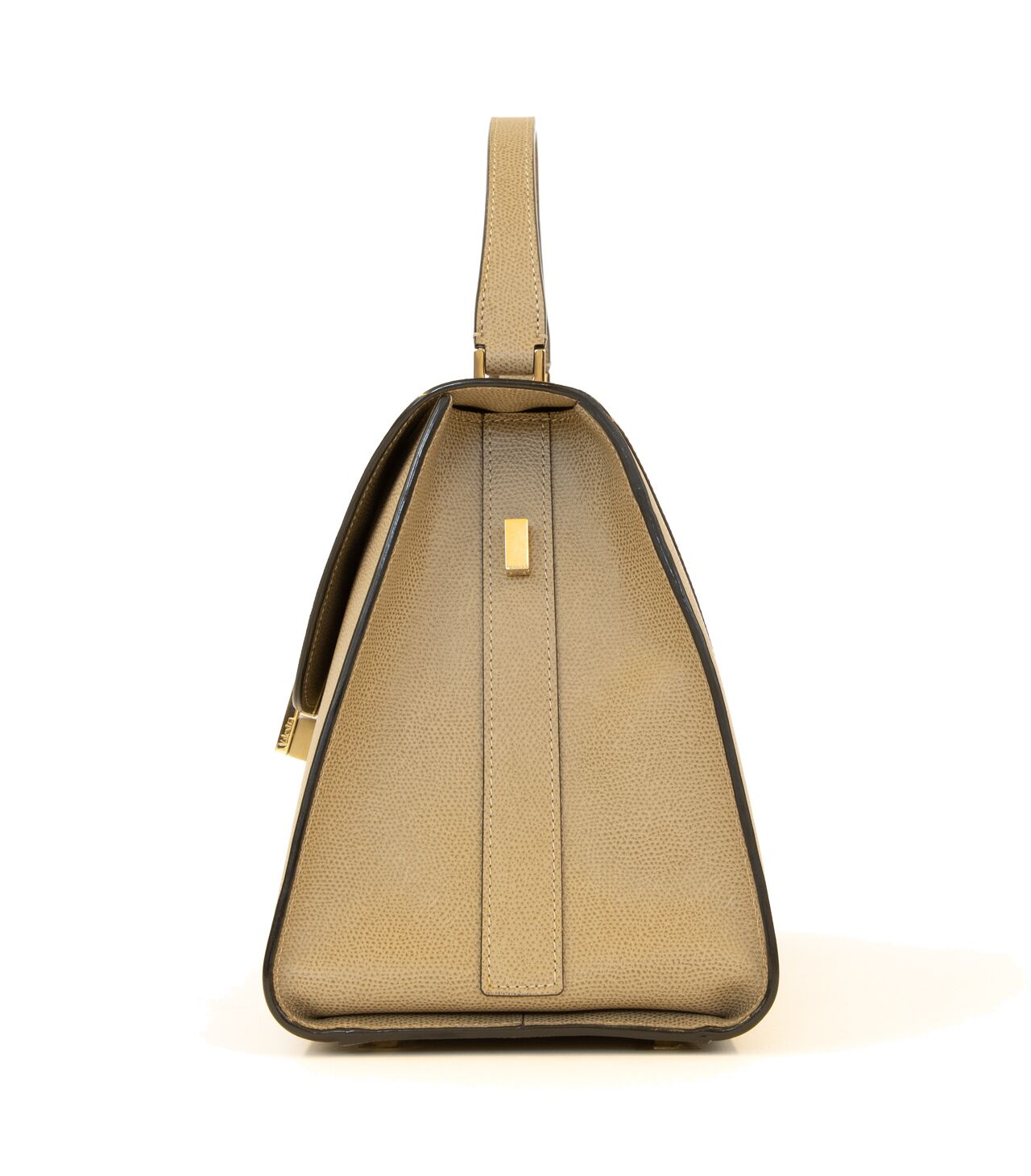 koelble-brunotte_valextra_tasche_WBES0040028LOC99_TO_OYSTER_3