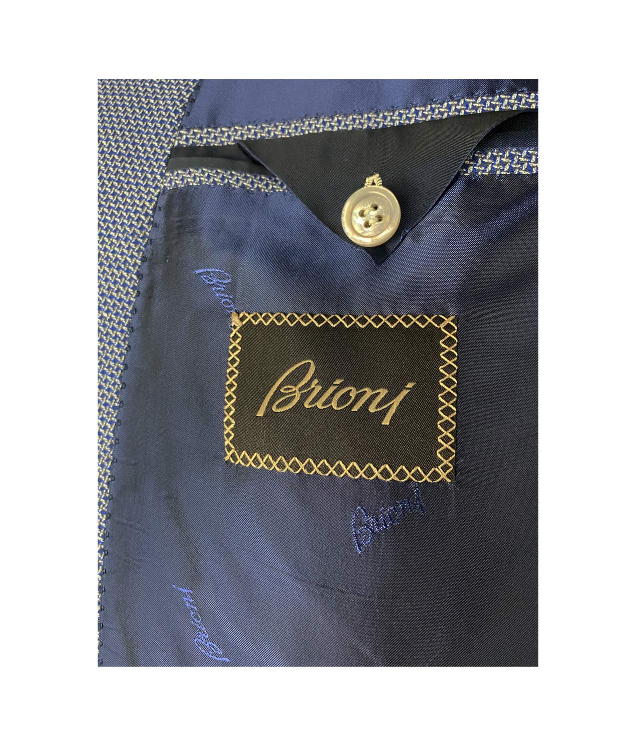 Koelble-Brunotte_Brioni_RG0D0PPAA0F_2