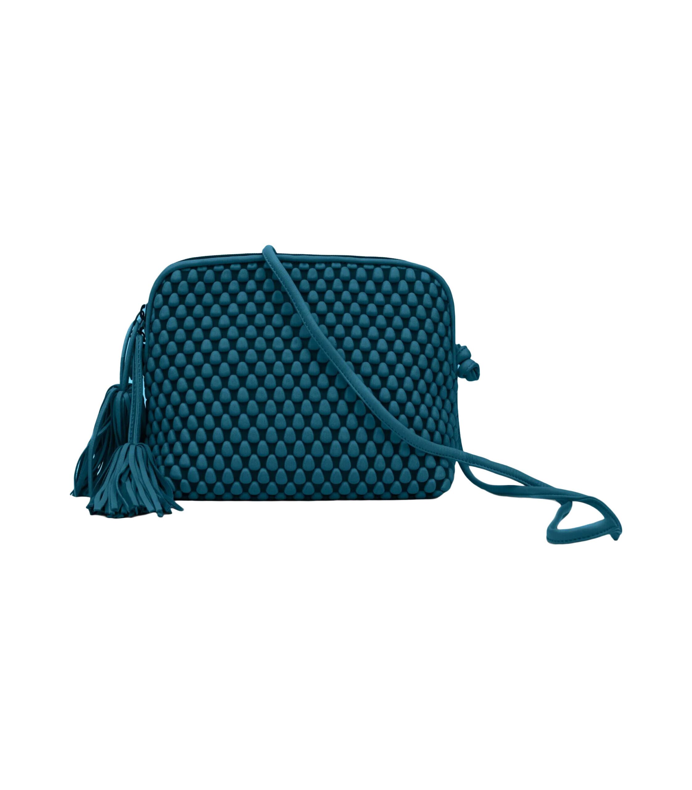 Tissa Fontaneda MG_6921_Guizmo_L_CORAL_BLUE_2048x